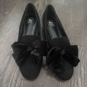 Lightly worn excellent condition used shoes